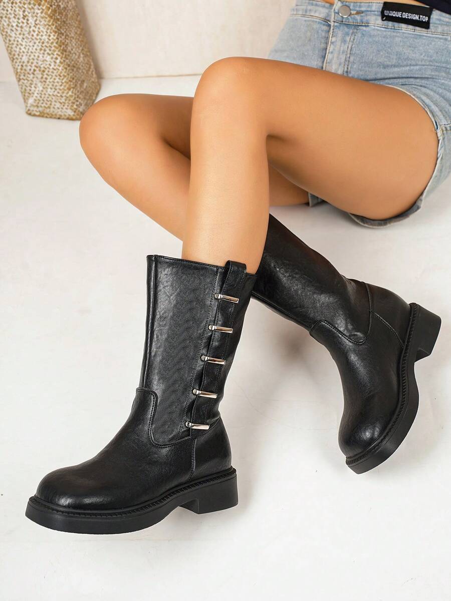 2026 New Round Toe Thick Sole Women's Ankle Boots Height-Increasing Versatile Ankle Boots Autumn/Winter New Fashion Buckle Ankle Boots