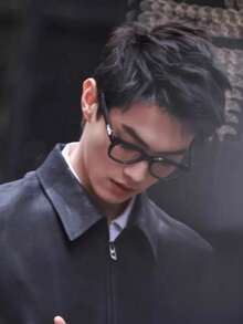 1 Pair Fashion Casual Personalized Star-Design Decorative Glasses With Black Frames And Solid-Color Lenses - Clear - View 9