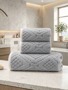 1pc/3pcs-Coral Fleece Towel Set, 3D Embossed Texture Fabric, Soft And Fluffy Touch, High Absorbency, Quick Drying And Lint-Free. Minimalist Gray Color Scheme, Sturdy And Durable Edging, Suitable For Home, Hotel, Bathroom Daily Use, Combining Aesthetics And Practicality, A Great Bathroom Essential. - Light Grey - View 1
