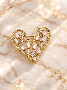 1pc Mini Heart Lapel Brooch, Gap-Proof Brooch, Exquisite Inlaid Pattern, Vintage Fashion Brooch, Unisex Clothing Accessory, Anniversary Occasion Gift - Love - View 5