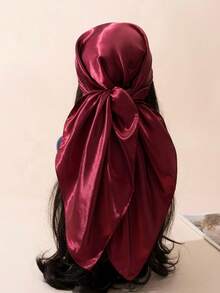 1 st enfärgad kvadratisk scarf i satin - Bourgogne - Visa 1