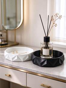 3D Printed Geometric Polyhedron Storage Tray, Angular Faceted 3D Design, Black And White Dual Color Options. Suitable For Jewelry, Aromatherapy, Desktop Small Items, Low Poly Design With Modern Artistic Feel, High-End For Dressing Table And Entryway Display. - Multicolor - View 8