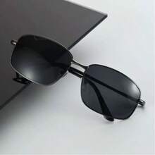 1 Pair Unisex Fashion Decorative Glasses, Retro Geometric Shape, High Quality Minimalist Style, Suitable For Driving, Travel, Leisure, Daily Wear, Party, Golf - Black - View 2