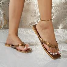 Women's Bronze Vintage Fashion Square Toe Beach Flip Flops Slip-On Flat Sandals - Bronze - View 21
