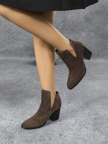 2026 Chelsea Niche Ankle Boots Women Square Toe High Heel Chunky Heel Ankle Boots V-Cut Elastic Personalized Vacation Style - Coffee Brown - View 2
