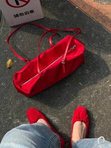 Korean Style Drawstring Pleated Tote Bag For Women, New Minimalist Relaxed Shoulder Bag, INS Blogger Style Underarm Bag, Niche Design, Large Capacity, Versatile Casual Bag For Travel And Shopping - Red - View 5