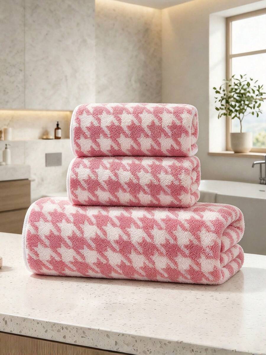 1pc/3pcs Houndstooth Towel Set, Soft And Fluffy Touch, Strong Absorbency, Quick Drying And Lint-Free. Classic Houndstooth Geometric Print, Fashionable And Timeless, Fine Edging Durable And Washable, Suitable For Home Bathroom Daily Bathing, Also Can Be Used As Hotel Bathroom Supplies, Balancing Practicality And Decorative Effect. - Pink - View 1