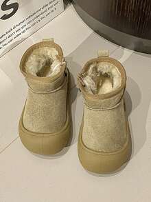 A Pair Of Children's Matte-Textured Zipper Ankle Boots With Faux Fleece Lining And Thickened Toe - Warm Winter Shoes With Anti-Slip Properties - Army Green - View 2