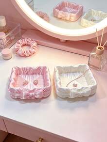 Gentle Satin-Feel Bow Jewelry Tray, Wavy Pleated Edging, 3D Bow Knot Accent On Front. Divided Compartments For Neat Storage Of Various Small Jewelry, Fresh Color Palette, Perfect For Vanity Table, Sweet Style Effortlessly Enhances Space Texture. - Multicolor - View 9