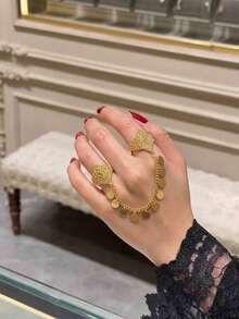 24K Gold Plated Ring, Rust-Resistant Gold Alternative Filigree Clover Double Finger Connected Coin Dangle Statement Ring Jewellery Women - 01 - View 4