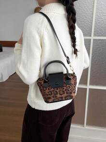 冬季新款迷你時尚手提包，對比色設計，尼龍防水面料，肩背包、方包與菜籃包款，適合通勤、派對、度假等場合 - 彩色 - 查看 11