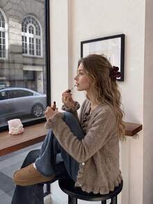 Áo cardigan len nữ viền bèo, cổ tròn, cài nút trước, tay dài - Màu be - Xem 2