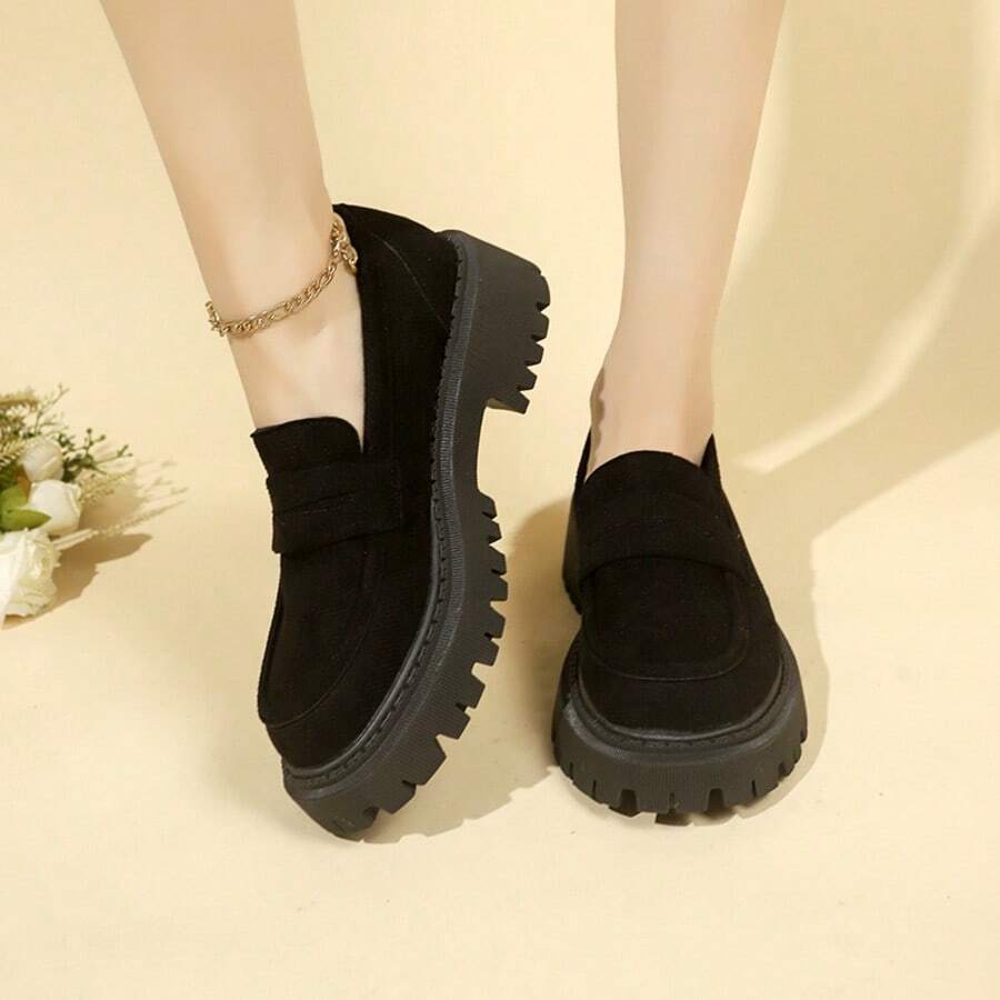 Women's Black Matte Suede Platform Thick Sole Anti-Slip Retro Commuter Minimalist Versatile Loafers Spring Autumn - Black - View 1