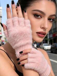 A Pair Of Neutral Skiing And Mountaineering Touch Screen Protective And Warm Gloves, Thickened Velvet Lining, Non Elastic And Cold Resistant, Comfortable And Casual, Suitable For Outdoor Activities, Daily Use, And Outdoor Cycling - Pink - View 6