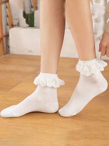 1 Pair Minimalist Solid Color Lace Trim Mid-Calf Socks, Comfortable Breathable Women's Long Socks, Gentle Style Versatile All-Match Socks For Girls, Autumn Daily Commute Socks, Sweet Atmosphere Lace Socks, Soft Skin-Friendly Elastic Non-Tight Socks, Korean Ins Influencer All-Match Socks, Slimming Socks To Match Leather Shoes And Shoes - White - View 3