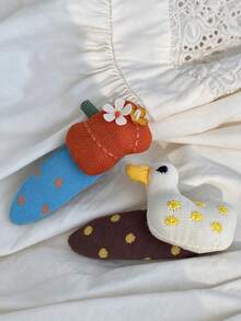 1pc New Padded Duck Pumpkin Polka Dot Oval Fabric Hair Clip Cute Side Clip - Multicolor - View 3