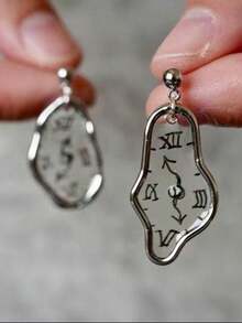 1 Pair Fashionable Charming Geometric Shaped Enamel Glazed Clock Earrings - Silver - View 1
