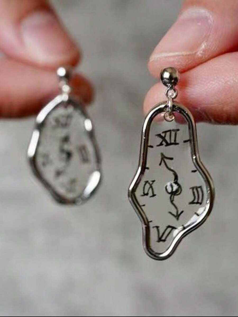 1 Pair Fashionable Charming Geometric Shaped Enamel Glazed Clock Earrings - Silver - View 1