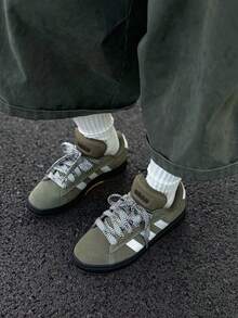 Sepatu Sneakers Low-top adidas GRAND COURT ALPHA 00S Rebound Cushioned untuk Pria, Putih/Hijau/Hitam - putih, hijau dan hitam - View 2
