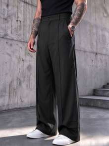 Celana Panjang Pria Model Longgar Sedikit Melebar dengan Lipatan Depan, Belahan di Bagian Bawah, dan Detail Kancing, Potongan Slim Fit untuk Meningkatkan Tinggi Badan - Hitam - View 3