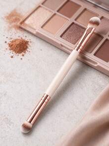 3/2/1pc Dual-Ended Eyeshadow Makeup Brushes, Multi-Functional Soft Bristle Eyeshadow Brushes For Eye Makeup, Including Upper Eyeshadow Blending, Under Eye Blending, Concealing Dark Circles, Essential Eye Makeup Tool For Women, Compact And Portable, Suitable For Travel, Beginner Friendly - Apricot - View 1