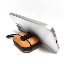 Autumn/Winter New Vintage Solid Color Apple Wireless Bluetooth Earphone Protective Case, With Stand, With Buckle, Can Be Hung On Bag, TPU Earphone Case Compatible With Apple 1st/2nd/3rd/4th/5th/Pro3/Pro2 Earphone Case Protective Cover - Brown - View 3