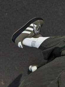 Sepatu Sneakers Low-top adidas GRAND COURT ALPHA 00S Rebound Cushioned untuk Pria, Putih/Hijau/Hitam - putih, hijau dan hitam - View 3