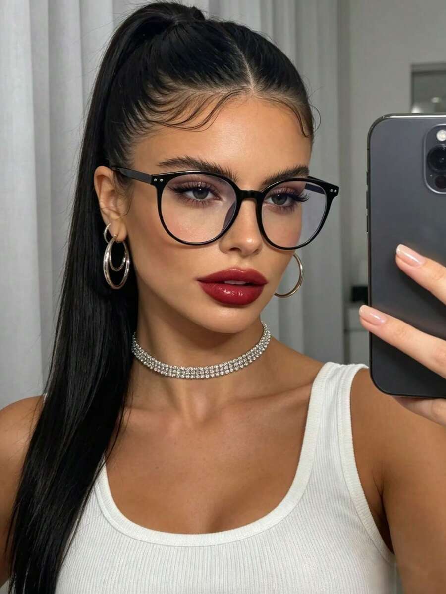 1 Pair Women's Round Frame Glasses, With Rivets, Black Frame, Made Of PC Material, Y2K Style, Phone Accessory, Women's Glasses, Transparent Glasses, Suitable For Daily Wear, Applicable For School, Gaming, Party And Campus Life - Clear - View 1