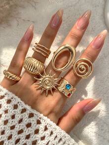 7pcs Fashionable Minimalist Elegant Exquisite Vintage Design Geometric Round Sun Colorful Faux Gemstone Shiny Spiral Hollow Metal Style Chunky Rings Multi-Piece Set Stackable Holiday Vacation Party Date Gift Daily Wear Personalized - Yellow Gold - View 4