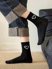 1/5 Pairs Women's Warm Heart Pattern Mid-Calf Socks, Soft Comfortable Breathable Socks, Preppy Style Design, Suitable For All Seasons, Perfect For Commuting And Home Wear - Multicolor - View 2