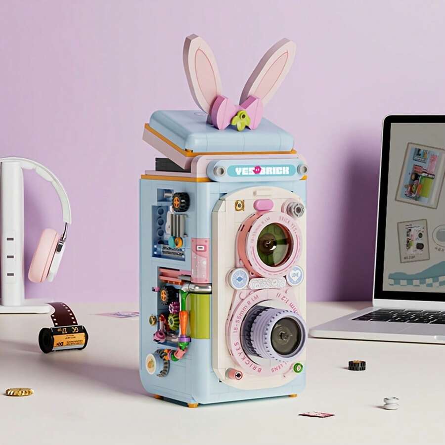782PCS, Self-Assembly, New Classic Double-Sided Retro Camera Model Creative Ornament Decoration