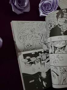 Comics & Graphic Novels - Single Book - View 2