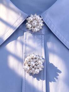 1pc/2pcs Elegant Heart Geometric Button Cover, Shirt Button Cover Clip-On Button Cover Fashion Crystal Cufflink Cover - White - View 4