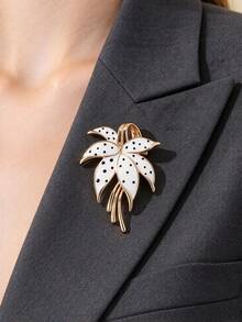 1pc Alloy Vintage Enamel Glazed Black & White Spotted Floral Brooch, Classic Women's Style, Suitable For Business, Commute, Party, Holiday And Other Occasions. - Flower - View 3