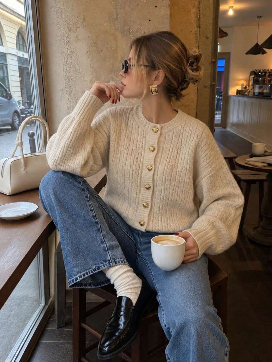 كارديجان نسائي فيينا بريميوم بلون وردي بودرة مع أزرار ذهبية وتصميم محبوك بالكابل - بيج - مشاهدة 1
