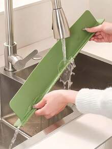 Waterproof Sink Splash Guard Block Splashing Water Washable Sink Basin Splash Blocker For Lab Sink Vegetable Basin Dishwasher Anti-Splash Water Barrier Sink Protector Apartment Home Room Kitchen Essentials Decor RV Coffee Bar Bathroom Accessories - Multi-color - View 10