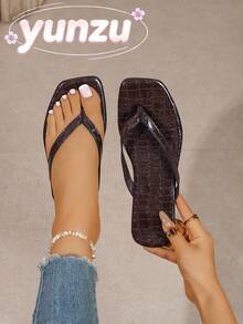 Women's Vintage Crocodile Pattern Square Toe Thong Sandals, Thin Strap Flat Flip Flops, Summer Beach Casual Everyday Versatile Slippers - Chocolate Brown - View 2