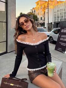 Early Autumn New Arrival Atmospheric Lace Patchwork Off-Shoulder Top, Exposed Shoulder Single-Breasted Elastic Fitted Short Knit Base Layer - Black - View 3