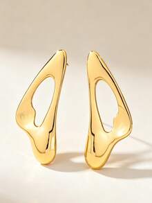1 Pair European And American Geometric Hollow Teardrop Women's Earrings Studs - Yellow Gold - View 2