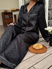 Ropa de otoño e invierno acogedora para mujer, conjunto de pijama de manga larga y pantalones con estampado de leopardo jacquard negro - Negro - Ver 7