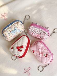 Dompet mini dengan motif rantai mutiara dan gantungan kunci; desainnya yang portabel membuatnya sempurna untuk menyimpan aksesori kecil atau lipstik. - MultiWarna - View 1