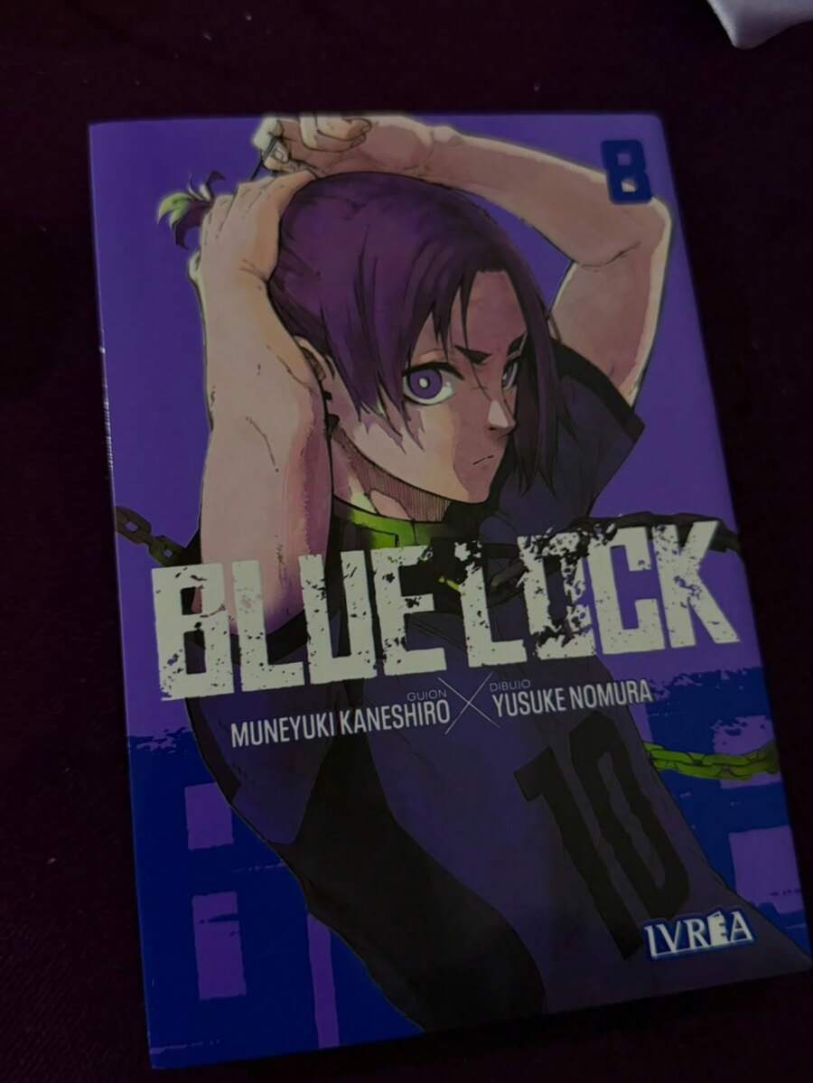 Comics & Graphic Novels - Single Book - View 1