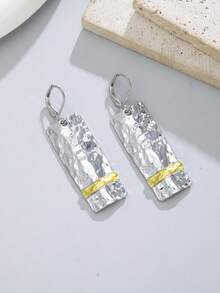 ZHIXUN 1 Pair Ladies' Rectangular Earrings With Hammer Pattern, Vintage Texture, Minimalist And Exquisite Style, Versatile For Parties And Vacations - Earrings - View 4
