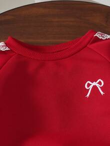 2pcs Baby Girl Sweet Lace Trim Long Sleeve Sweatshirt & Matching Straight Leg Pants Set, Casual Autumn/Winter - Red - View 3