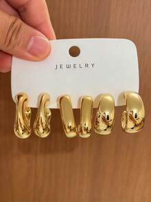 6-18pcs/Set Gold-Tone Earrings Set, 3D Large Flower Twisted Asymmetric C-Hoop Earrings, Shiny Mirror Finish Women's Earrings, Daily, Date, Exhibition, Travel, Party, Light Retro, Versatile Accessory - Gold - View 3