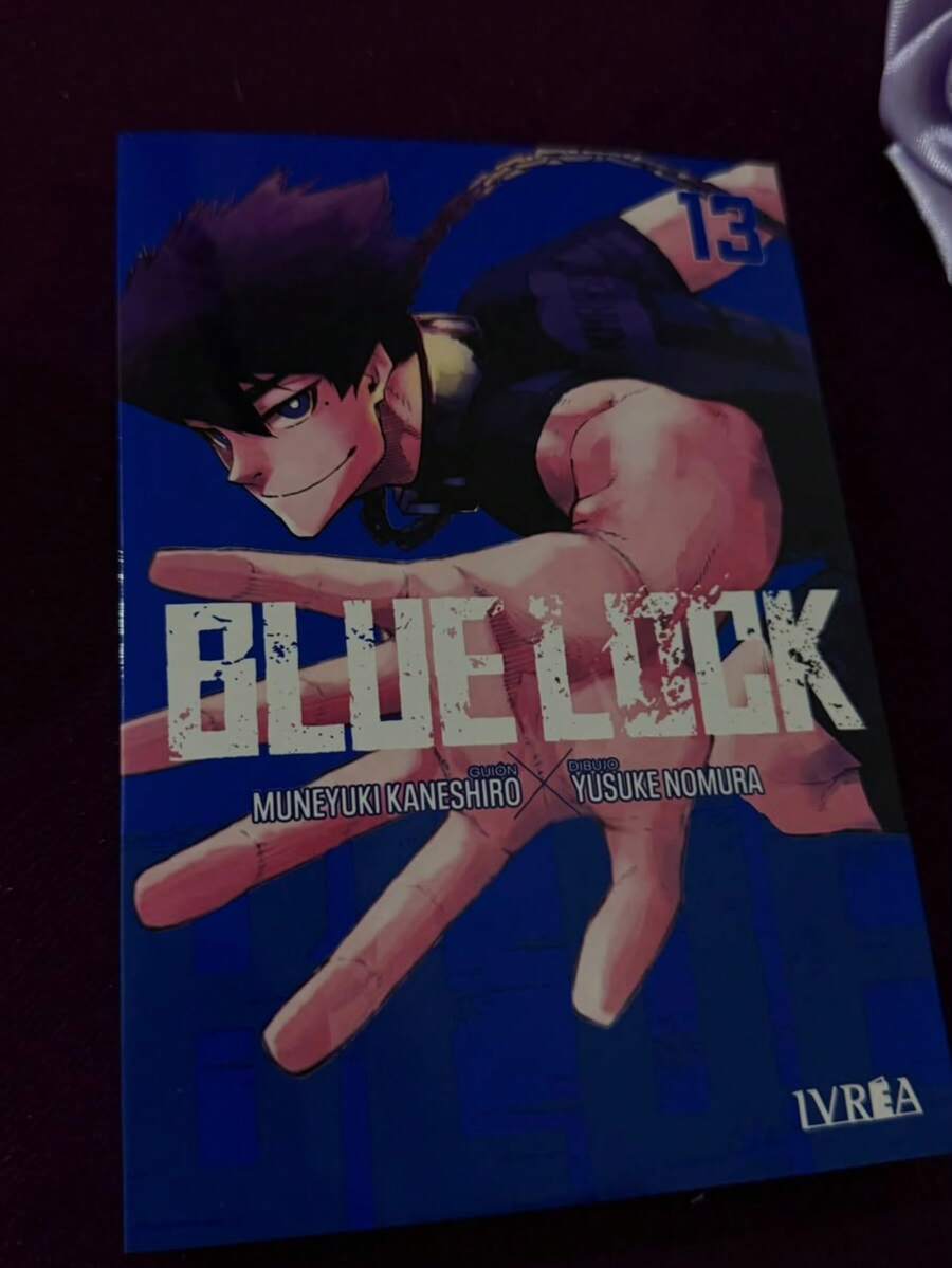 Comics & Graphic Novels - Single Book - View 1