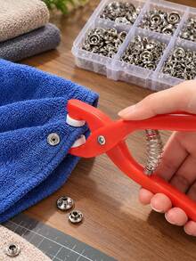 100/50/1pc 5-Claw Metal Snap Fastener Kit With Installation Pliers, Metal Snaps And Storage Box, Practical Hand Press Tool For DIY Clothing, Bags, Leather Sewing Crafts, Simple Operation Handmade Accessory, Great Gift For DIY Handicraft Lovers - Diverse - View 3