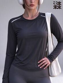 mulinsen Women's Long Sleeve Sports Top, Round Neck Printed Slim Fit Breathable, Suitable For Fitness, Running, Daily Wear And Outdoor Activities - Black - View 2