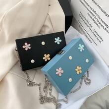 Solid Color PU Box Bag, Fashion Chain Asymmetrical 3D Flower Box Bag, Mini Crossbody Women's Small Square Bag, Small Flower Handbag - A - View 5