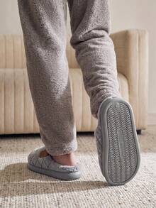 Men's Thick Sole Fuzzy Closed Toe Slippers, Fluffy Soft Winter House & Outdoor Slippers - Grey - View 6